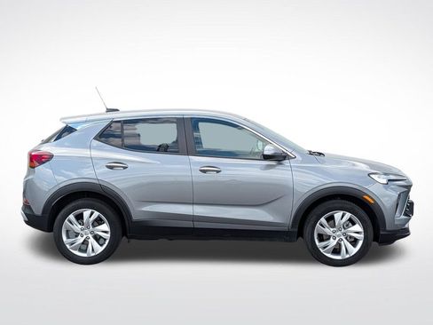 Used 2025 Buick Encore GX Preferred FWD image 2