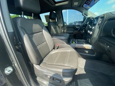 Used 2022 GMC Sierra 2500 Denali AWD/4WD image 28