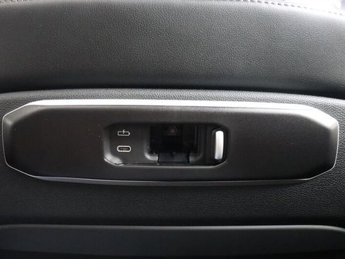 Used 2026 BMW X5 M60i AWD/4WD image 38