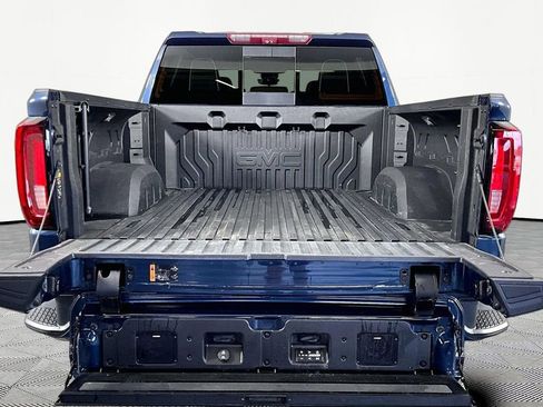 Used 2022 GMC Sierra 1500 Denali Ultimate AWD/4WD image 7