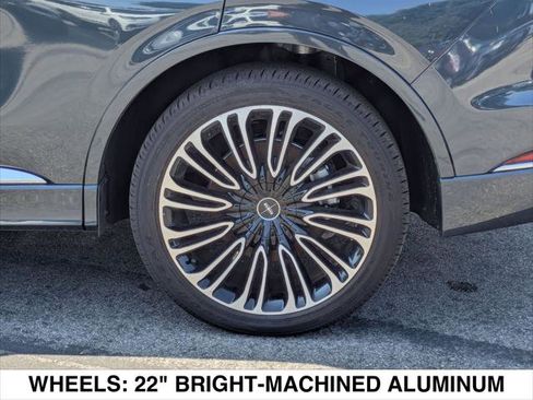 New 2023 Lincoln Aviator Black Label w/ Dynamic Handling Package AWD/4WD image 6