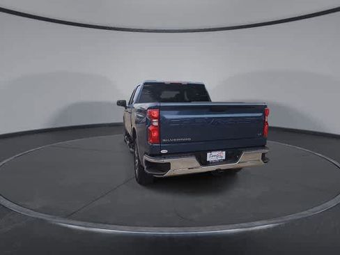 Used 2024 Chevrolet Silverado 1500 LT image 6