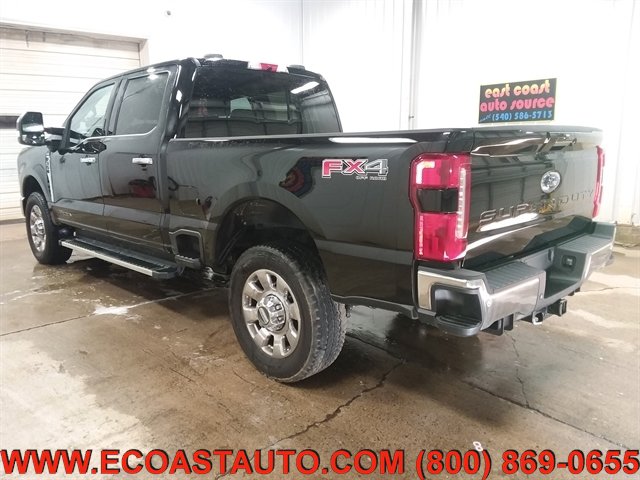 Used 2023 Ford F350 Lariat w/ Tow Technology Package AWD/4WD image 2