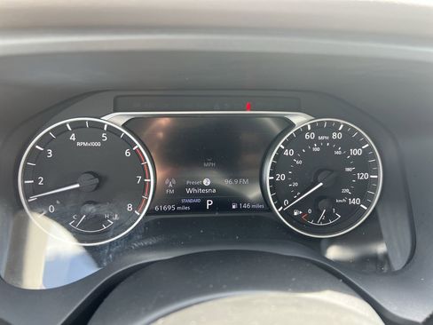 Used 2022 Nissan Rogue SV FWD image 21