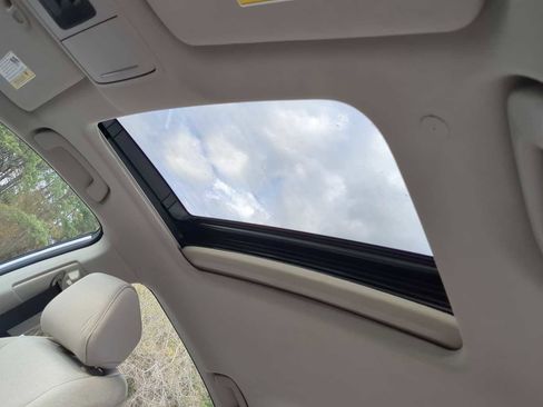 Used 2023 Honda Accord EX image 22