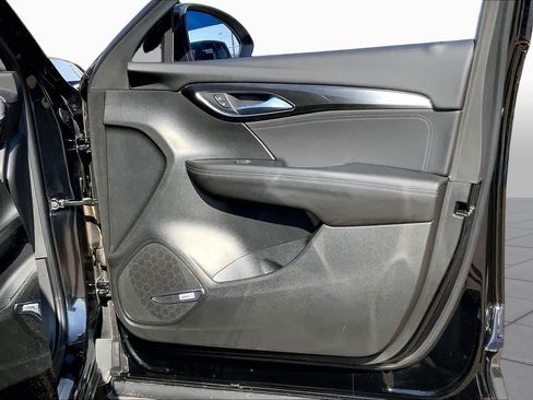 Certified 2025 Buick Envision Preferred AWD/4WD image 23