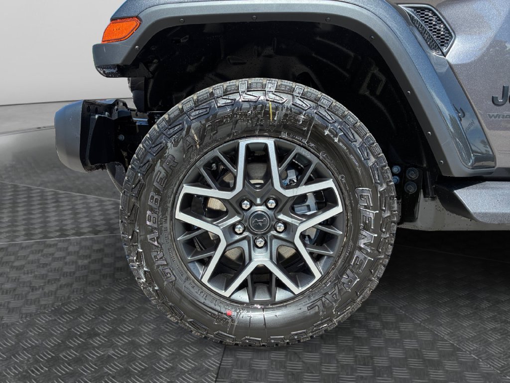 New 2027 Jeep Wrangler Unlimited Sahara AWD/4WD image 22