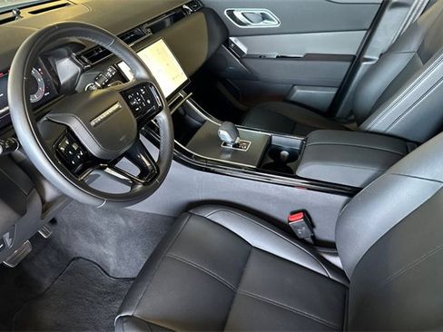 Certified 2024 Land Rover Range Rover Velar Dynamic SE image 9