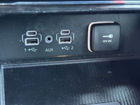 Used 2022 Jeep Grand Cherokee L Laredo image 31