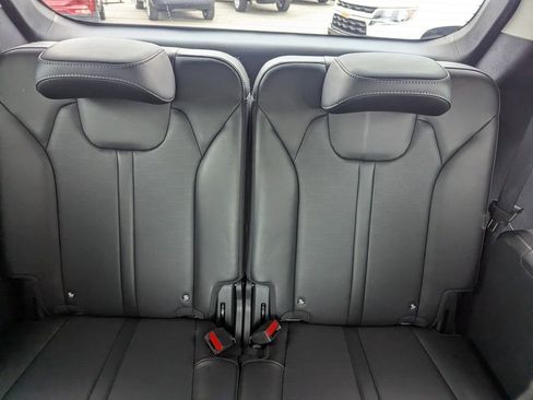 Certified 2024 Kia Sorento SX image 15