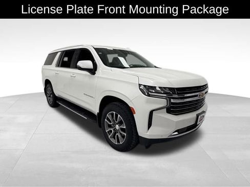 Certified 2022 Chevrolet Suburban LT w/ LT Signature Package image 8