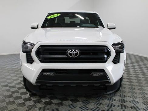 Certified 2024 Toyota Tacoma SR5 image 8