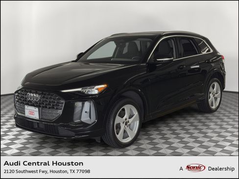Used 2025 Audi Q5 Premium Plus w/ Premium Plus AWD/4WD image 1
