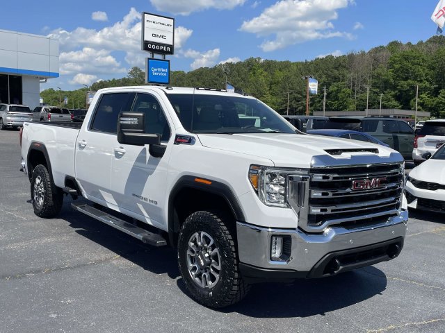 Certified 2023 GMC Sierra 3500 SLE w/ SLE Convenience Package AWD/4WD image 4
