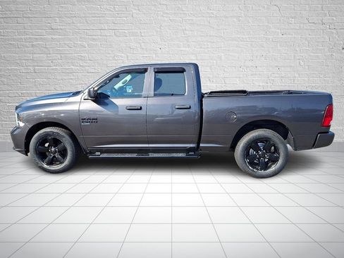 Used 2019 RAM 1500 Express w/ Express Value Package AWD/4WD image 7