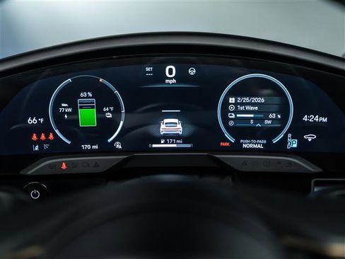 Used 2025 Porsche Taycan 4S image 22