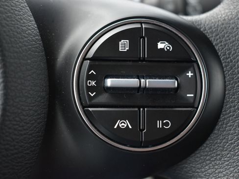 Used 2025 Kia Soul LX image 20