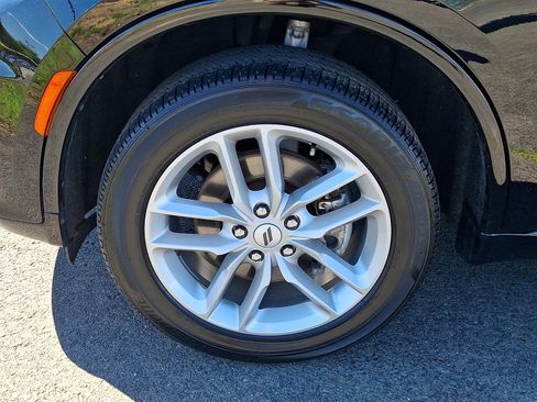 Used 2025 Dodge Durango GT AWD/4WD image 11