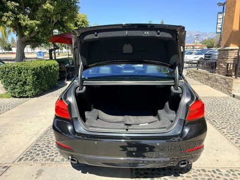 Used 2018 BMW 530i image 13
