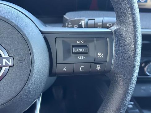 Certified 2025 Nissan Kicks SV image 26