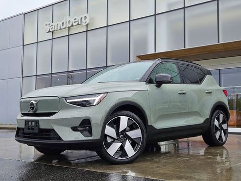 Used 2023 Volvo XC40 Recharge Ultimate w/ Protection Package Premier AWD/4WD image 1