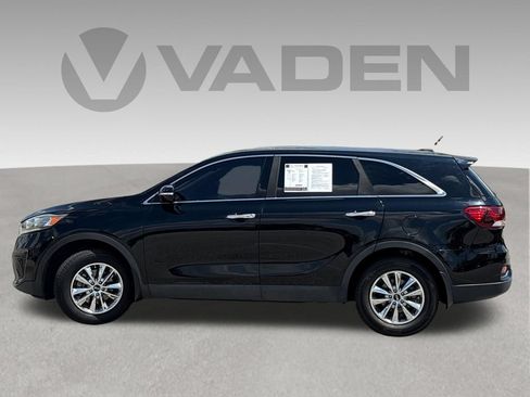 Used 2019 Kia Sorento FWD image 18