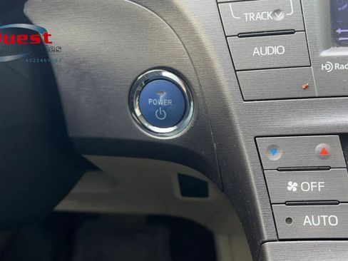 Used 2013 Toyota Prius Three FWD image 26