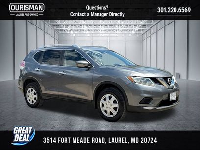Used 2016 Nissan Rogue S w/ Appearance Package