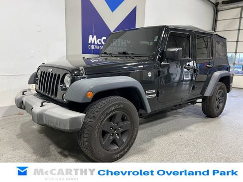 Used 2017 Jeep Wrangler Unlimited Sport w/ Connectivity Group image 9