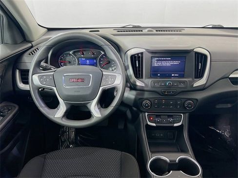 Used 2022 GMC Terrain SLE image 20