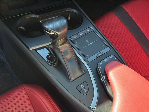 Used 2021 Lexus UX 250h F Sport image 20