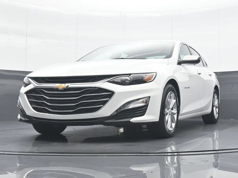 Used 2025 Chevrolet Malibu LT FWD image 25