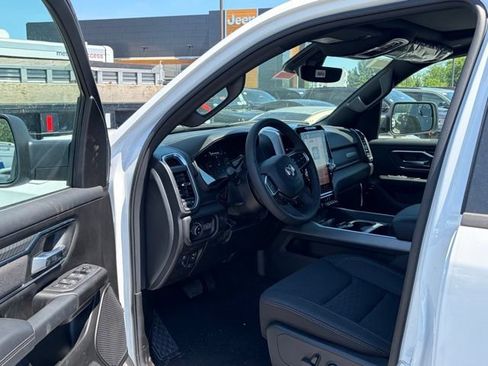 New 2026 RAM 1500 Big Horn AWD/4WD image 13