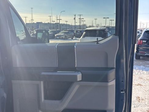 Used 2018 Ford F150 XLT image 21