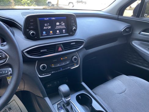 Used 2019 Hyundai Santa Fe SE AWD/4WD image 23