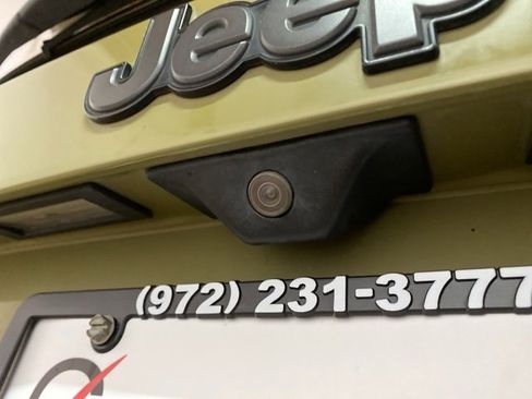 Used 2015 Jeep Renegade Trailhawk w/ Premium Leather Group image 97