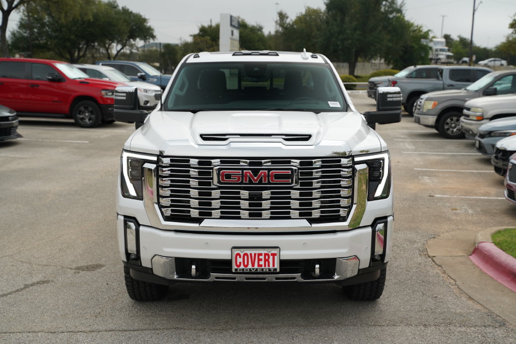 Used 2024 GMC Sierra 2500 Denali w/ Denali Reserve Package AWD/4WD image 4