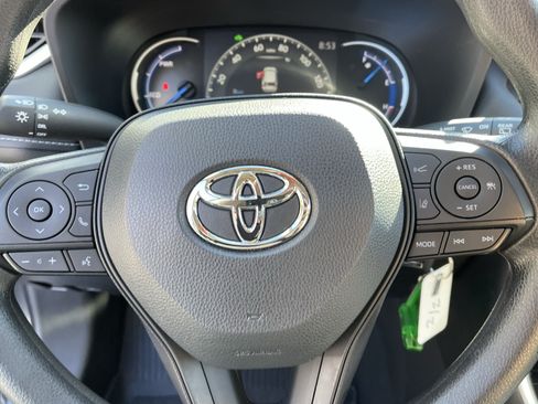 Certified 2024 Toyota RAV4 LE AWD/4WD image 18