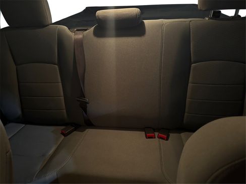 Used 2017 RAM 1500 Express image 15