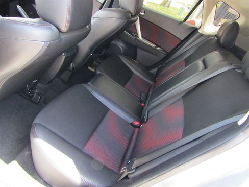 Used 2012 MAZDA MAZDA3 Touring FWD image 8
