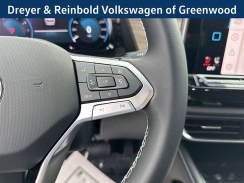 New 2026 Volkswagen Atlas SE image 26