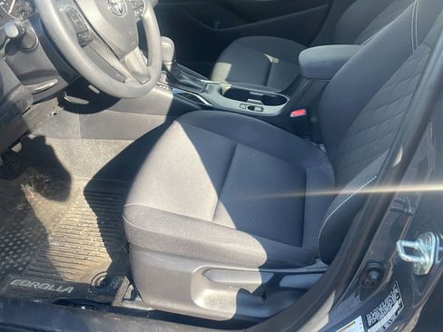 Used 2023 Toyota Corolla LE w/ Carpet Mat Package (TMS) image 13