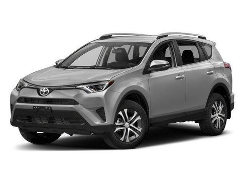 Used 2018 Toyota RAV4 LE w/ All Weather Liner Package FWD image 2