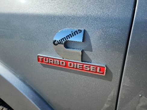 Used 2022 RAM 2500 Limited AWD/4WD image 44