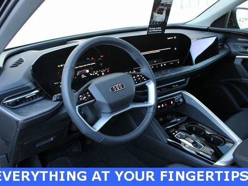 New 2025 Audi Q5 Premium Plus image 2