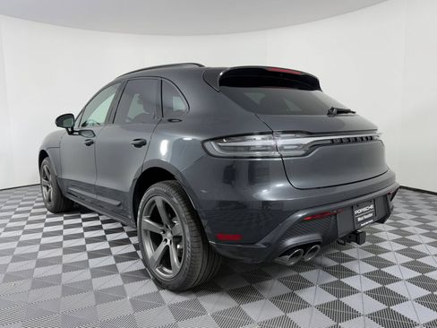 Certified 2026 Porsche Macan AWD/4WD image 3