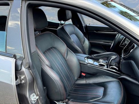 Used 2022 Maserati Ghibli Modena RWD image 28