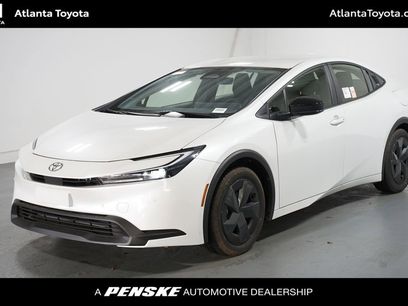 Used 2025 Toyota Prius LE