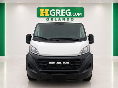 Used 2025 RAM ProMaster 2500 w/ Convenience Group FWD image 7
