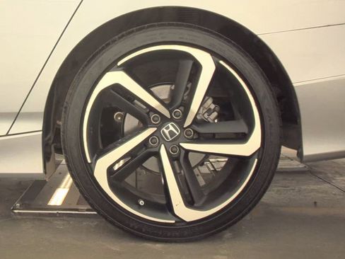 Used 2022 Honda Accord Sport Special Edition image 12